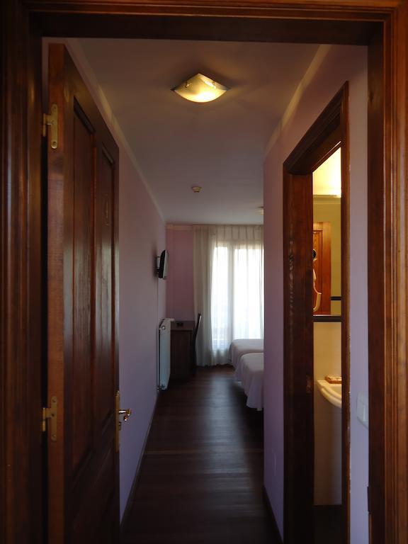 Hotel Moran Playa Celorio  Zimmer foto